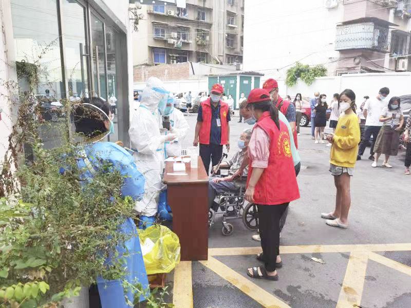 助力疫情防控，工程局公司干部职工在行动